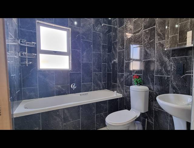 4 BEDROOM HOUSE FOR SALE IN ST HELENA VIEWS